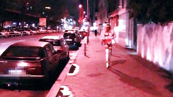 خدمتکار خانه زنجبیل شهوانی استایل سگی را می مکد و فاک دانلود فیلم سکسی مادرو پسر می کند