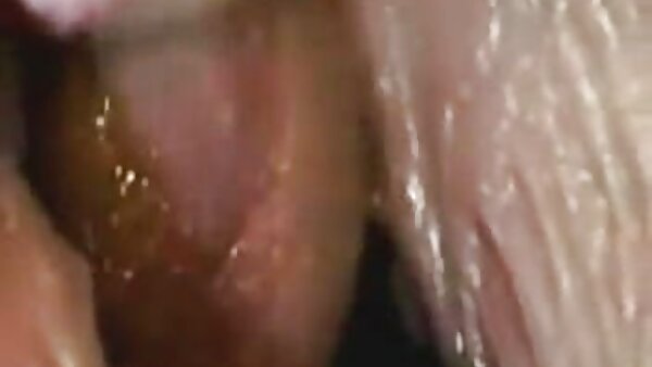 عزیزم پر زرق و برق Allie Haze با جوانان کوچک fucks سبک فیلم مامان سکسی مبلغین